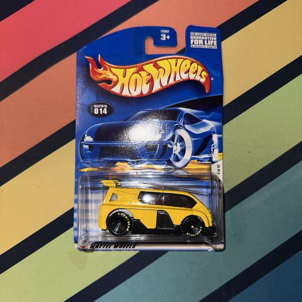 Hot Wheels #14 First Editions 2/42 Hyperliner Yellow Black 1:64 New